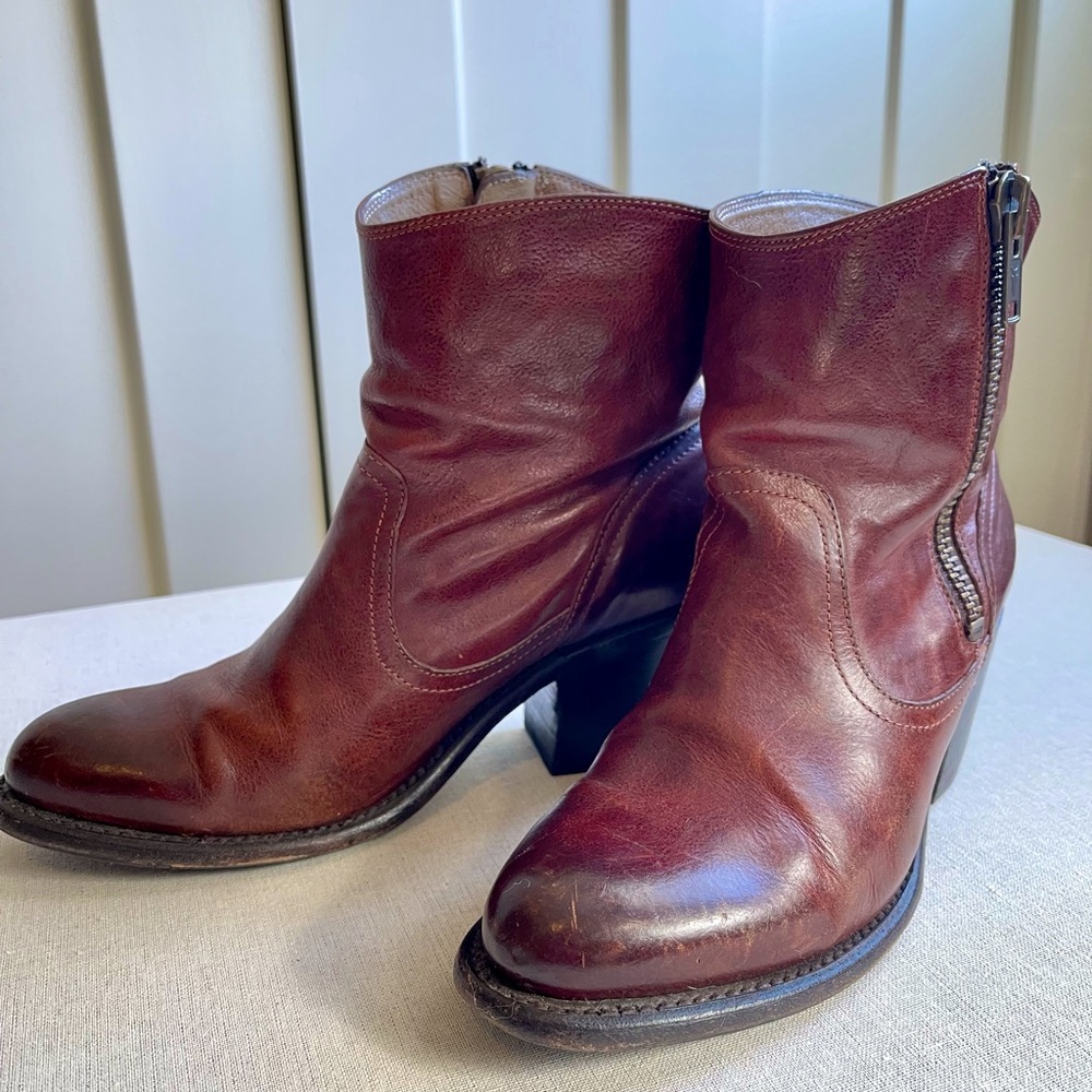 Vintage Frye Western Boots, Size 8